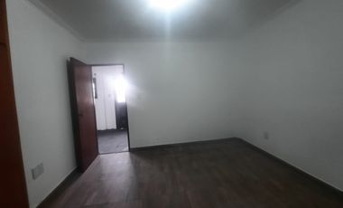 Casa PH en venta en Lanus Este