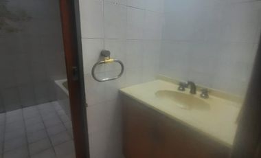 Casa PH en venta en Lanus Este
