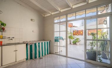 VENTA PH 4AMB,GERLI AVELL.COCHERA.APTO CRED.S/EXP