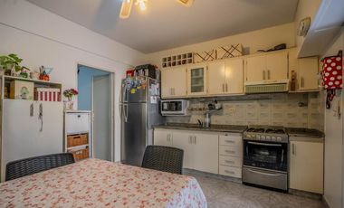 VENTA PH 4AMB,GERLI AVELL.COCHERA.APTO CRED.S/EXP