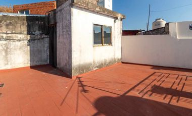 Venta Casa y Departamento patio terraza Ciudadela