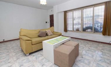 Venta Casa y Departamento patio terraza Ciudadela