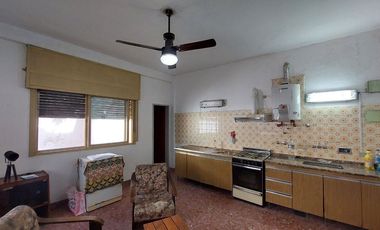VENTA PH TIPO CASA 4 AMB CON COCHERA. APTO CREDITO