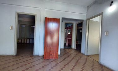 VENTA PH TIPO CASA 4 AMB CON COCHERA. APTO CREDITO