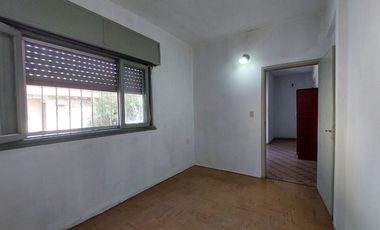 VENTA PH TIPO CASA 4 AMB CON COCHERA. APTO CREDITO