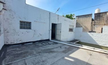 VENTA PH TIPO CASA 4 AMB CON COCHERA. APTO CREDITO
