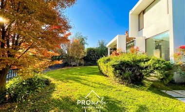 Casa en Venta en Condominio Los Bosques