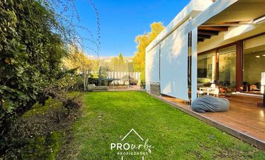 Casa en Venta en Condominio Los Bosques