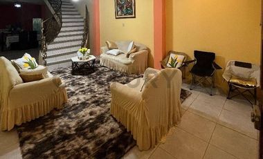 VENTA DE CASA RENTERA CON GALPON DIAGONAL AL HOSPITAL DE JIPIJAPA