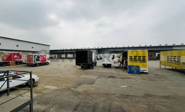 BODEGA EN ALQUILER EN COMPLEJO PRIVADO CON SEGURIDAD ARMADA 24/7 (EliA)