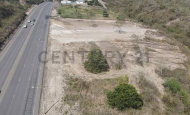 Se vende terrenio estratégico para inversión