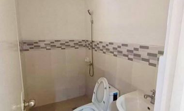 RFO Beatrice Townhomes Maligaya Park near SM Fairview Quezon City For Sale