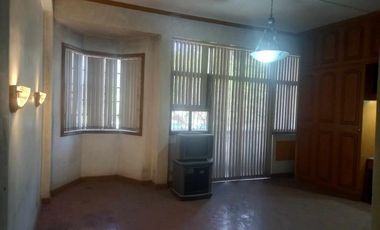 FOR SALE: TOWNHOUSE Bacood Sta. Mesa Manila