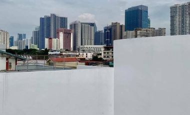 3 storey with roof deck Townhouse FOR LEASE or FOR SALE at San Antonio Village M