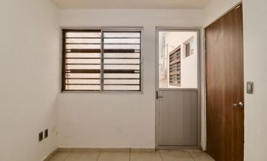 CASA EN VENTA EN MORELIA, PUERTA NOGAL, ZONA CAMPESTRE DEL VERGEL