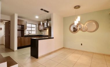 CASA EN VENTA EN MORELIA, PUERTA NOGAL, ZONA CAMPESTRE DEL VERGEL