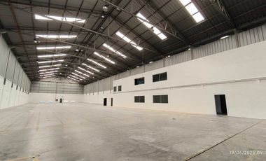 Bodega en alquiler 6000m² con andenes- En complejo -Vía a Daule km 16