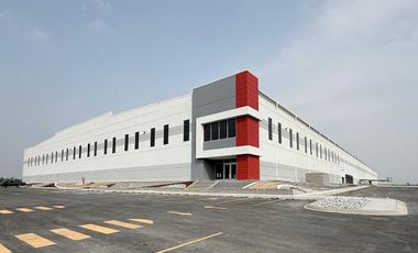 RENTA nave clase A de 18,330m2 en parque Cienega de Flores NL