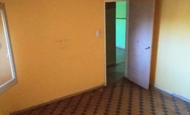 Alquiler Ph 4 Ambientes en Moron Sur
