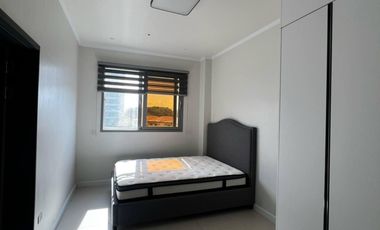 3 bedroom condo in clark for rent