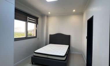 3 bedroom condo in clark for rent
