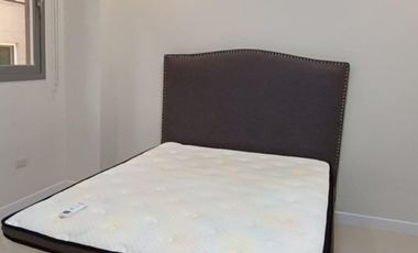 4 bedroom condo in clark freeport zone for rent with 4C.R for each room