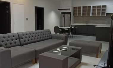 4 bedroom condo in clark freeport zone for rent with 4C.R for each room