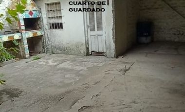 VENTA DE CASA EN ESQUINA CON TERRAZA, PATIO Y GARAJE + DTO 2 AM A TERMINAR. SE FINANCIA ! CONSULTE