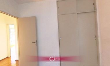 Alquiler departamento 3 ambientes 65M² en Pompeya con balcón al frente muy luminoso