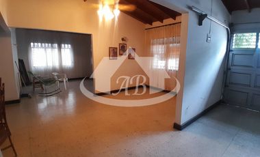 CASA EN ARRIENDO BARRIO CENTRO |9109