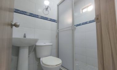 CASA EN ARRIENDO BARRIO SANTA ELENA 6|1570