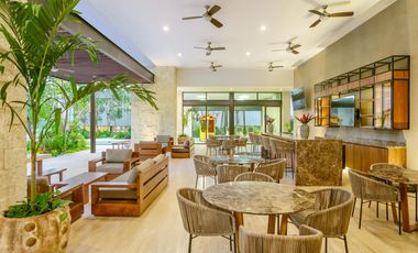 Lote a la venta en Playa del Carmen  con alberca, gym