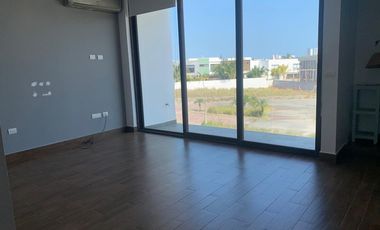 CASA EN RENTA EN MARINA VII DE PUNTA TIBURÓN