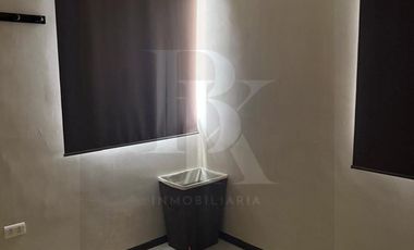RENTA DE CASA EN TRIANA