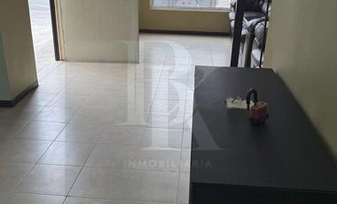 RENTA DE CASA EN TRIANA
