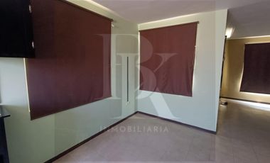 RENTA DE CASA EN TRIANA
