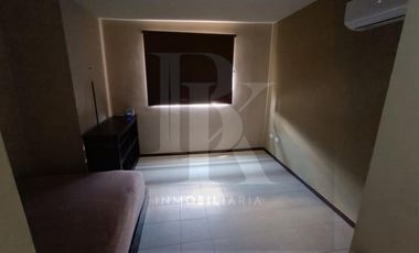 RENTA DE CASA EN TRIANA
