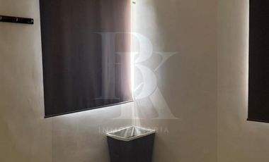 RENTA DE CASA EN TRIANA