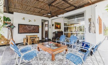 Se vende casa patrimonial remodelada