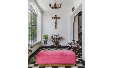Se vende casa patrimonial remodelada