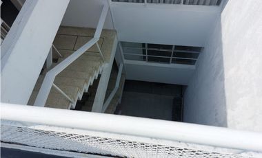 SE ALQUILA CASA CALI NORTE USO MIXTO GRANDE PARA CLINICA