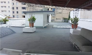 SE ALQUILA CASA CALI NORTE USO MIXTO GRANDE PARA CLINICA