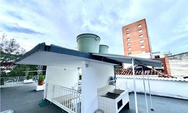 SE ALQUILA CASA CALI NORTE USO MIXTO GRANDE PARA CLINICA