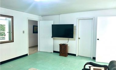 SE ALQUILA CASA CALI NORTE USO MIXTO GRANDE PARA CLINICA