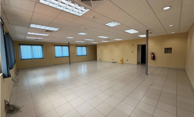 EL CARMEN / OFICINA / 795M / DOS NIVLES / DIVISIONES