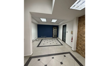 EL CARMEN / OFICINA / 795M / DOS NIVLES / DIVISIONES