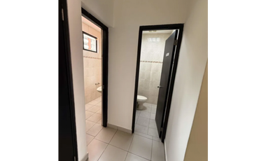 EL CARMEN / OFICINA / 795M / DOS NIVLES / DIVISIONES