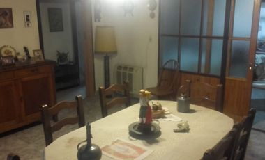 CASA EN VENTA. ZONA EL GAUCHO.
