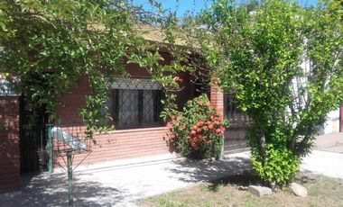 CASA EN VENTA. ZONA EL GAUCHO.