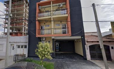 VENTA DEPARTAMENTO 1 DORM - 2do PISO. contrafrente